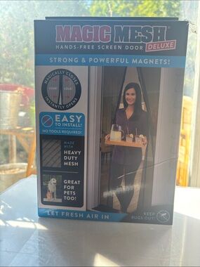Magic Mesh Deluxe Hands-Free Screen Door - Black
